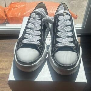 MAISOMN MIHARA YASUHIRO Black and White Sneakers